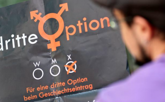 Nemecký parlament uzákonil možnosť tretieho pohlavia