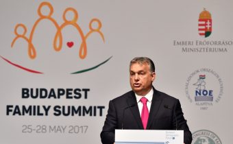 Orbánov plán, aby sa v krajine rodilo viac maďarských detí je alarmujúci, vyhlásila švédska ministerka