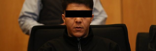 Afghánský migrant, který v Německu ubodal k smrti charitativního pracovníka, může dostat náhradu škody, jelikož soud rozhodl, že jednal v sebeobraně