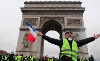 V EÚ došlo k veľkej roztržke medzi Francúzskom a Talianskom. Rím vyjadril podporu protivládnemu protestnému hnutiu Žlté vesty