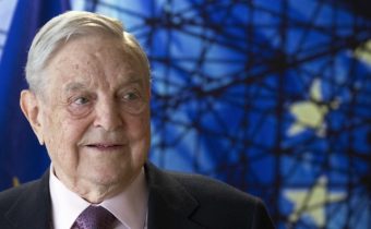 Európskej únii hrozí rozpad ako Sovietskemu zväzu, tvrdí Soros