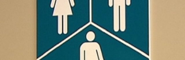 Bavorské základné školy zvažujú zriadenie toaliet aj pre “tretie pohlavie” 