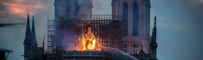 Zásadné vyjadrenie firmy, ktorá renovovala strechu Notre-Dame