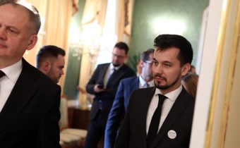 Organizátor protestov Za slušné Slovensko Šeliga sa stretol s Kiskom a debatovali o strane
