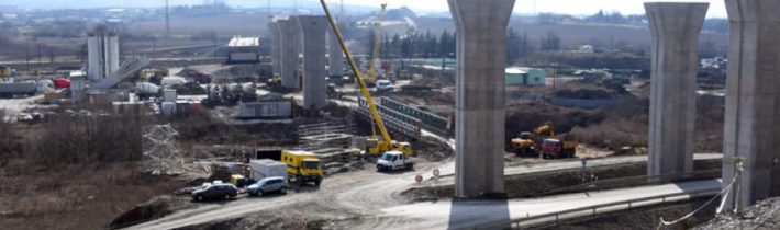 Výstavba diaľnic na Slovensku trvá 50 rokov, ich dokončenie je v nedohľadne