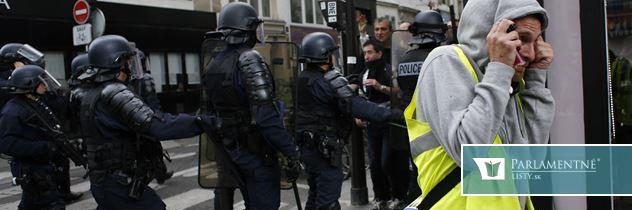 Žlté vesty oslavovali výročie. Paríž zachvátili strety s políciou