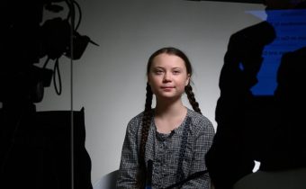 Sociolog o tom, jak aktivistka Greta Thunbergová zesměšnila globální oteplování