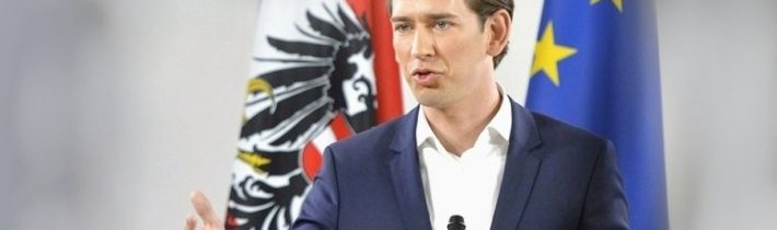 Rakúsky kancelár Sebastian Kurz po korupčnom škandále žiada nové voľby