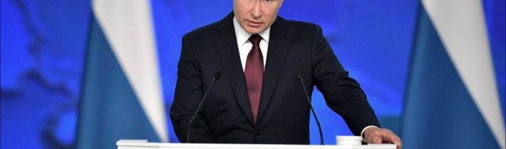 Ruskí senátori schválili Putinov zákon o odstúpení od zmluvy o raketách