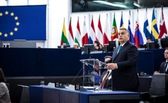 Orbánov Fidesz chce, aby nový europarlament odmietol zavedenie víz pre migrantov