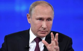 Putin: Použitie sily proti Iránu by viedlo ku katastrofe