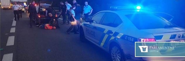 FOTO Polícia na D2 strieľala na muža z Českej republiky