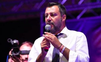 VIDEO: Lode s migrantmi vstupujúce do talianskych vôd budú skonfiškované, vyhlásil Salvini
