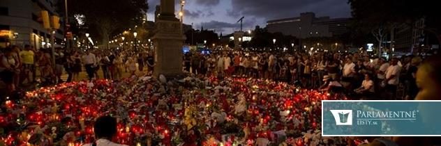 Druhé výročie útoku v Barcelone si pripomenuli kladením kvetov