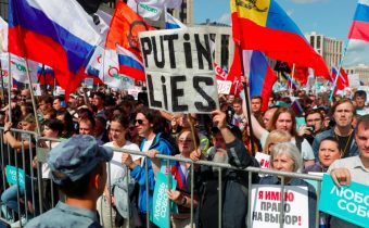 Majdan v Moskve: Rusko obvinilo USA z podpory protivládnych protestov