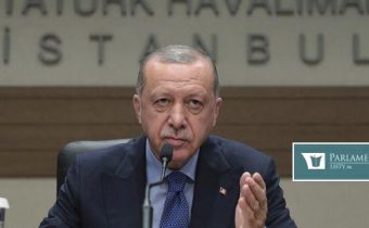 Erdogan naznačil, že Turecko by mohlo nadobudnúť rakety s jadrovými hlavicami