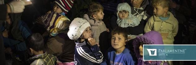 Grécke tábory sú preplnené. Európska komisia prosí: Prijmite deti!