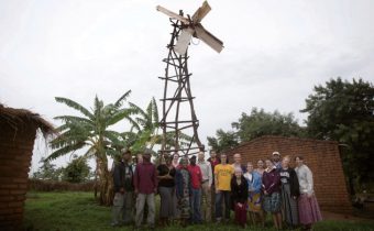 Turbína z odpadkov pomohla africkej dedine