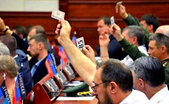 Parlament Luhanskej republiky urobil zmeny v ústave: ruština sa stala jediným štátnym jazykom v LĽR