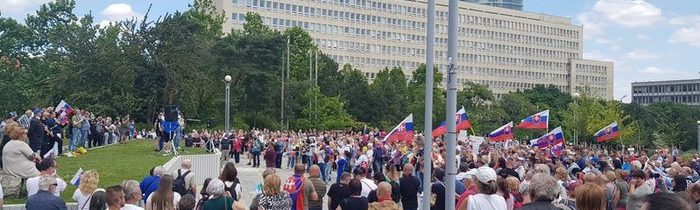 V Bratislave sa konalo protestné zhromaždenie proti  Matovičovej vláde, prekvapilo vysokou účasťou