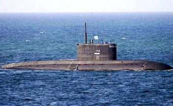 Francúzske a britské námorníctvo „stratilo“ ruskú ponorku „Krasnodar“ v Lamanšskom prielive