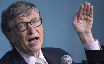 Kterak to Bill Gates dotáhl od šikovného podnikatele k podloudnému super-zlosynovi