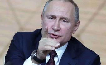 Putin sľúbil ruskej armáde hypersonickú zbraň a 40 nových plavidiel