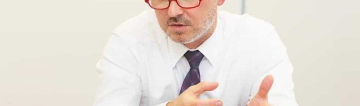 Donovaly: Gröhling mal deťom z havarovaného autobusu otvoriť tábor