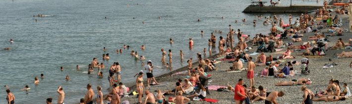 Takmer 1,5 milióna turistov navštívilo Krym po uvoľnení koronavírusových obmedzení
