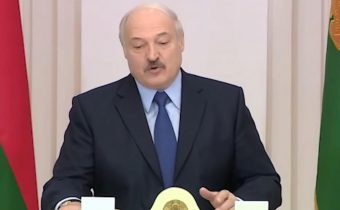 Drtivá prohra Bělorusa Lukašenka: dostal pouze 80% hlasů!
