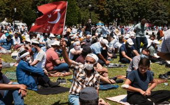 Turecký prezident Erdogan zmenil ďalšiu ikonu kresťanstva na mešitu  
