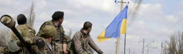 Ukrajina dostala od USA dvě miliardy dolarů na válku s Ruskem