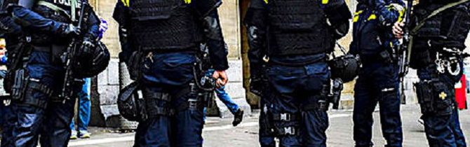 Nizozemci nechápou. Marocký uprchlík má 579 záznamů na policii, ale vyhostit se ho nedaří