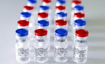 Ruská vakcína zaúčinkovala v počiatočnej fáze u všetkých pacientov
