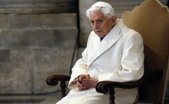 Benedikt XVI. je vo veku 93 rokov najstarším pápežom dejinách