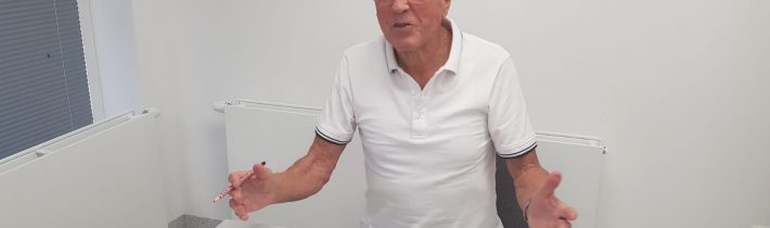 Profesor Fischer: Pri vyjadreniach médií a niektorých „odborníkov“ ku korone mám dojem, že som neštudoval medicínu. Vyzývam ich na odbornú diskusiu!