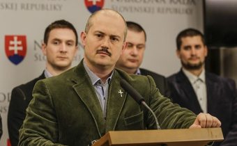 Odsouzení opozičního politika Mariána Kotleby: Kdo na Slovensku doopravdy vládne justiční mafii? Odsoudili ho kvůli jeho kritice korona-plandemie?