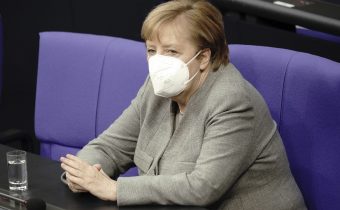 Nemecko: Počet obetí útoku sa zvýšil na päť, zraneniam podľahla 52-ročná žena