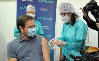 Krajčí: Vo februári čakáme ďalšie dávky vakcín od AstraZeneca