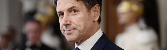 Italský premiér Conte podává demisi, doufá v nový mandát