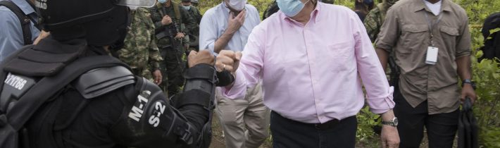 Kolumbia: Na komplikácie spôsobené COVID-19 zomrel minister obrany