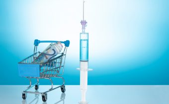 Nehoráznosť: Politici nemôžu prezradiť cenu vakcín proti COVID!