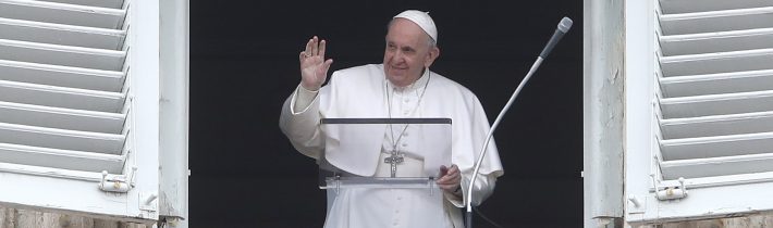 Pápež František v nedeľnej omši pripomenul desiate výročie vojny v Sýrii