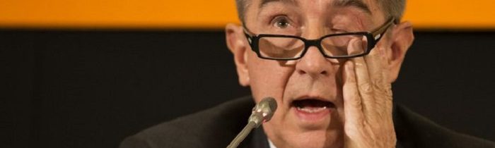 NOTIČKY Z USA. BABIŠ NA TISKOVCE VYPADAL, ŽE SE ROZBREČÍ. STVOŘITEL DRAHOŠE A PAVLA VYLEZL Z NORY. ŠOKUJÍCÍ TÝDEN S TOMÁŠE VYORALA