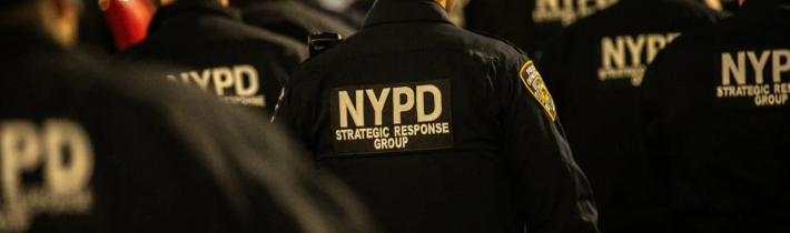 V New Yorku v roku 2020 odišlo vyše 5000 policajtov