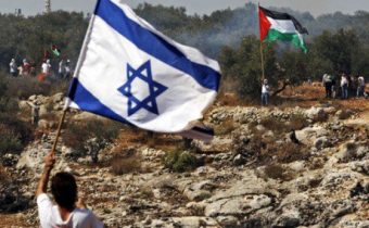 Důsledkem izraelsko-palestinského konfliktu bude občanská válka v EU, varuje Hampl
