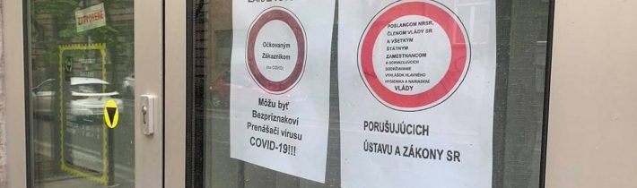 Obchod v centre Bratislavy zakázal očkovaným ľuďom vstup do svojej prevádzky
