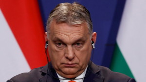Orbán „muss weg!“ | NWOO.ORG