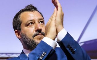 Salviniho koalice má v průzkumech 52 procent, zatímco italská levice se potácí