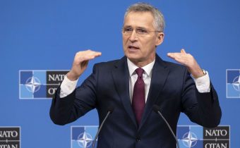 NATO vyjadrilo znepokojenie nad blízkou spoluprácou Moskvy a Minska